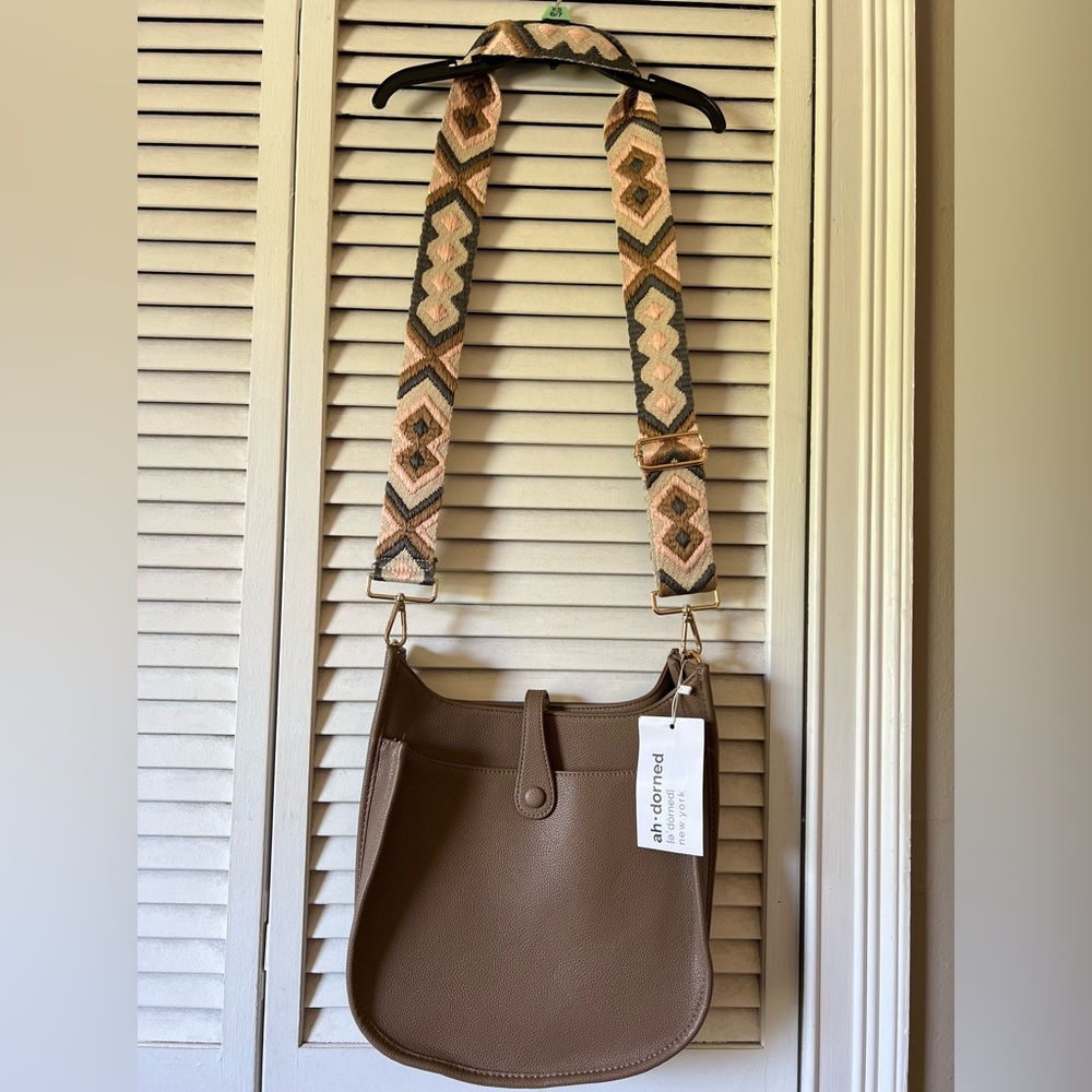 ah dorned PU Crossbody